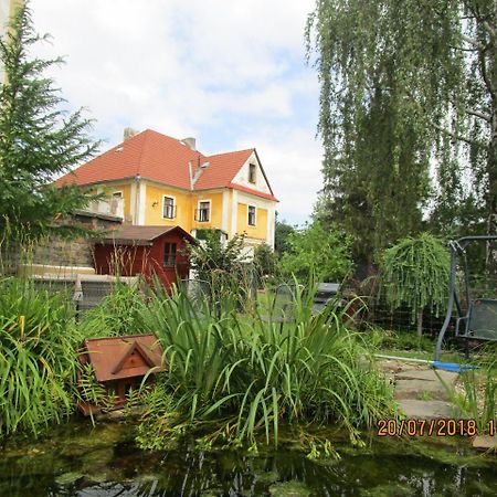 Fara Choustnikovo Hradiste Hotel Kültér fotó