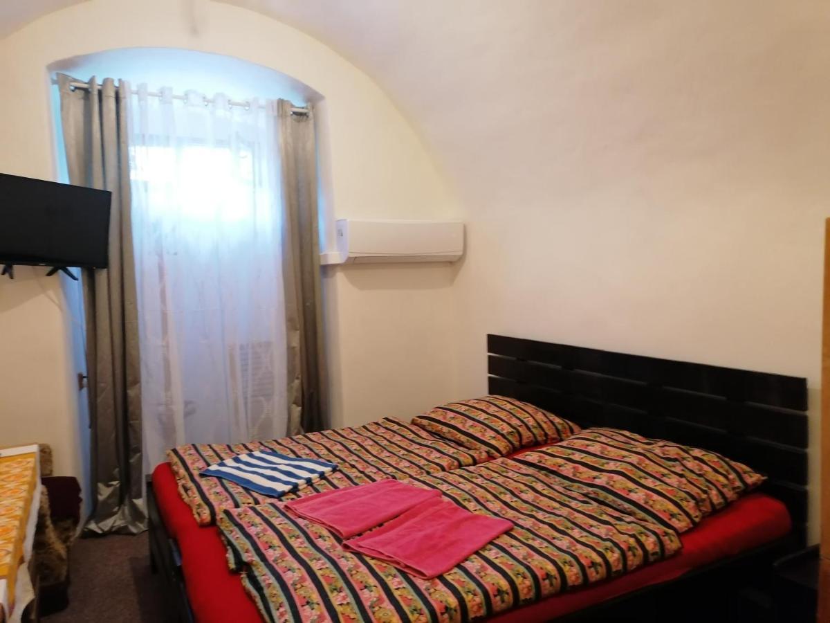 Fara Choustnikovo Hradiste Hotel Kültér fotó