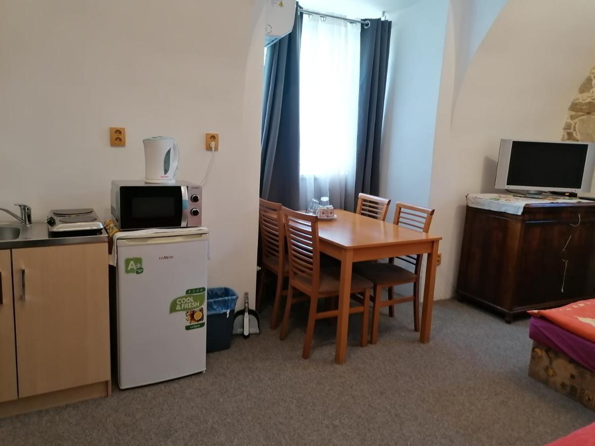 Fara Choustnikovo Hradiste Hotel Kültér fotó