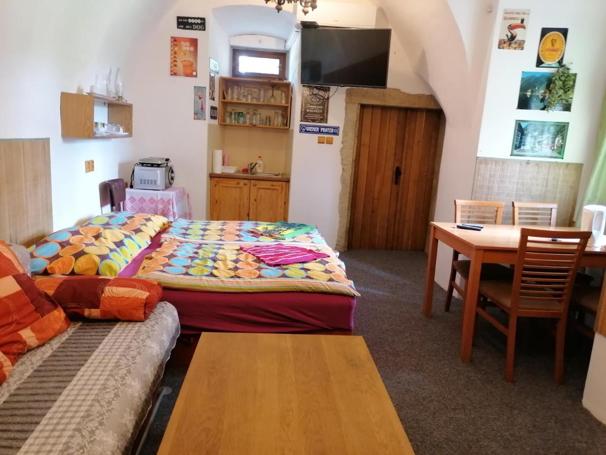 Fara Choustnikovo Hradiste Hotel Kültér fotó