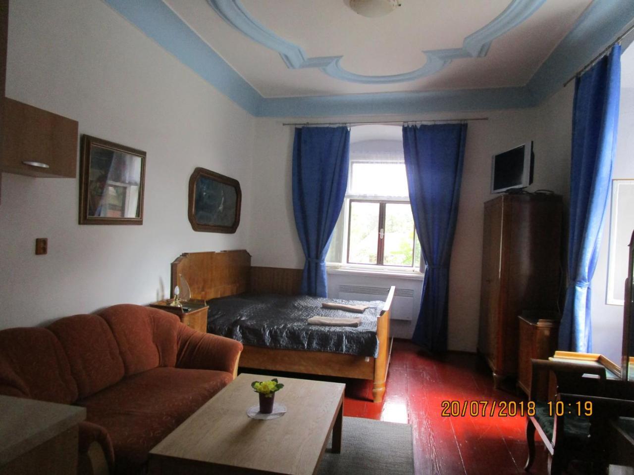 Fara Choustnikovo Hradiste Hotel Kültér fotó